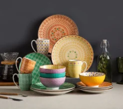 Vancasso Tafelservice Porzellan, Tulip Elegantes Geschirrset, 48 Teilig Kombiservice Mit Speiseteller, Dessertteller, Müslischalen Und Kaffeebecher Für 12 Personen -Küchenutensilien Laden 05274c2930416592c2eabd0d039d3c85