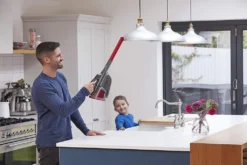 Black & Decker BHHV315B Dustbuster, Titanium/rot -Küchenutensilien Laden 066533bfc6a648d64d7a92cc4135ba99