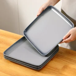 LOVECASA Tafelservice, 4-tlg Set Quadratische Speiseteller Aus Steingut, Flachteller, Frühstücksteller Für 4 Personen, Grau 13 LOVECASA Tafelservice, 4-tlg Set Quadratische Speiseteller Aus Steingut, Flachteller, Frühstücksteller Für 4 Personen, Grau -Küchenutensilien Laden 0dc6e2a61a48d6a3b2c6b715dae9d4dd