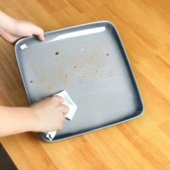 LOVECASA Tafelservice, 4-tlg Set Quadratische Speiseteller Aus Steingut, Flachteller, Frühstücksteller Für 4 Personen, Grau 19 LOVECASA Tafelservice, 4-tlg Set Quadratische Speiseteller Aus Steingut, Flachteller, Frühstücksteller Für 4 Personen, Grau -Küchenutensilien Laden 0f9cb5272b6f5451c72fd74912058fab