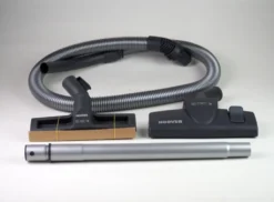 Hoover 39001512 Brave BV71 BV 20011 ECO Bodenstaubsauger + Parkettdüse, 700 W, Schwarz -Küchenutensilien Laden 19823a6b8b7ea8fc3e9925f6cdeba575