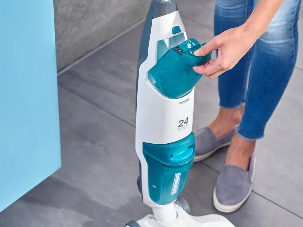 Leifheit Set Akku-Saugwischer Regulus Aqua PowerVac Inkl. Zwei Extra Reinigungswalzen 5 Leifheit Set Akku-Saugwischer Regulus Aqua PowerVac Inkl. Zwei Extra Reinigungswalzen – Bild 3