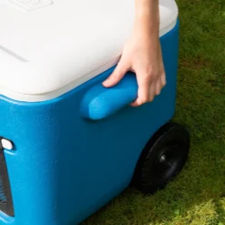 Coleman Kühlbox "50 QT Polylite Wheeled Mesh" -Küchenutensilien Laden 36aad8ef7294492515fe6ed4956f8300