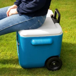 Coleman Kühlbox "50 QT Polylite Wheeled Mesh" -Küchenutensilien Laden 37949b6f0ed8b57739dc4749f96c5d4a