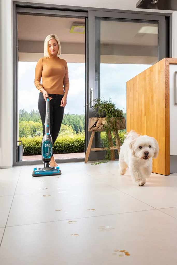 Hand-Akkusauger ETA 3in1 Moneto Aquaplus Artikel-Nr.: ETA844990000 3-in-1-Handstabstaubsauger Mit Wischer, 25,2 V Li-Ionen-Akku, HEPA-Filter Und UmfangreichemZubehör Für Die Perfekte Reinigung Des Gesamten Haushalt 13 Hand-Akkusauger ETA 3in1 Moneto Aquaplus Artikel-Nr.: ETA844990000 3-in-1-Handstabstaubsauger Mit Wischer, 25,2 V Li-Ionen-Akku, HEPA-Filter Und UmfangreichemZubehör Für Die Perfekte Reinigung Des Gesamten Haushalt – Bild 11