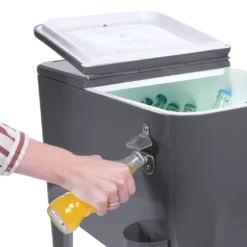 Kühlwagen, Servierwagen Outdoor Mit Großer Kühlbox, Getränkekühler Beistellwagen Für Garten, Rollbarer Party Kühlwagen Im Retro-Look – 57l, Farbe:anthrazit 16 Kühlwagen, Servierwagen Outdoor Mit Großer Kühlbox, Getränkekühler Beistellwagen Für Garten, Rollbarer Party Kühlwagen Im Retro-Look – 57l, Farbe:anthrazit -Küchenutensilien Laden 4deb491b9395968b95116cb1a15223aa