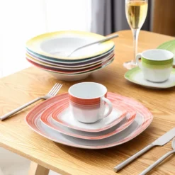 VEWEET Tafelservice 'SPARK' Aus Porzellan, 60-tlg Kombiservice, Kaffeetassen, Untertasse, Dessertteller, Speiseteller Und Suppenteller, Komplettservice Für 12 Personen -Küchenutensilien Laden 974f34bf3ba1da919b2438fbb3d659bb