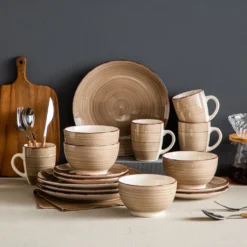 Vancasso Bella Steinzeug Kombiservice, 16 Teilig Geschirrset Für 4 Personen, Mit Je 4 Dessertteller, Speiseteller, Müslischalen, Kaffeebecher, Schokolade 15 Vancasso Bella Steinzeug Kombiservice, 16 Teilig Geschirrset Für 4 Personen, Mit Je 4 Dessertteller, Speiseteller, Müslischalen, Kaffeebecher, Schokolade -Küchenutensilien Laden b131634be7e9826f5fe31e6f49ce56f3