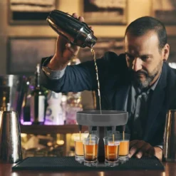 Schnapsglasspender, Schnapsglas-Spender, Shot Glas Dispenser Für Flüssigkeit/Getränke/Cocktail/Bier, Spirituosen Spender Für Cocktail-Party Barparty, Freunde Versammeln Sich 9 Schnapsglasspender, Schnapsglas-Spender, Shot Glas Dispenser Für Flüssigkeit/Getränke/Cocktail/Bier, Spirituosen Spender Für Cocktail-Party Barparty, Freunde Versammeln Sich -Küchenutensilien Laden bdfa9ae7ca432e82b06ac4c3fe9394c7