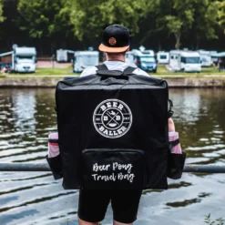 BeerBaller® Travel Bag - Beer Pong Tisch Tragetasche Inkl. Kühl- Und Becherfach -Küchenutensilien Laden c9bfe20f354d8107ed35b48f22db3697