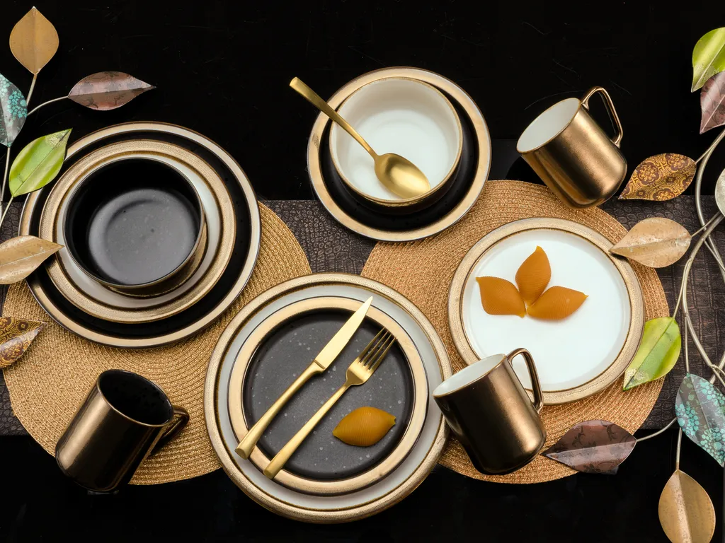 CreaTable 23592 Kombiservice Modern Industrial Für 4 Personen, Steinzeug, Schwarz/gold (1 Set, 16-teilig) 9 CreaTable 23592 Kombiservice Modern Industrial Für 4 Personen, Steinzeug, Schwarz/gold (1 Set, 16-teilig) – Bild 7