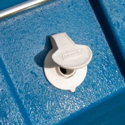 Coleman Kühlbox "50 QT Polylite Wheeled Mesh" -Küchenutensilien Laden dc5b1dcef3d43b19ac15dfbb094a2519